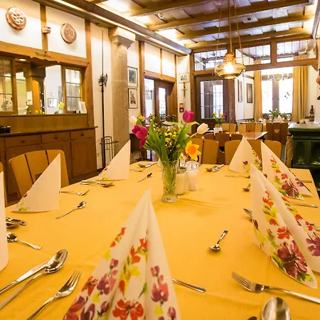 Gasthof Hotel-gasthof Goldener Greifen