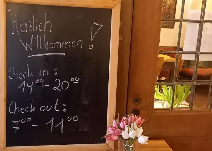 Гостевой дом Hotel-gasthof Goldener Greifen 3*