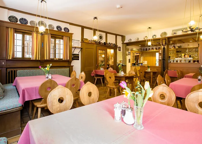 Гостевой дом Hotel-gasthof Goldener Greifen 3*