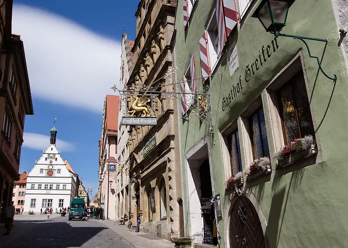 Гостевой дом Hotel-gasthof Goldener Greifen Ротенбург-на-Таубере