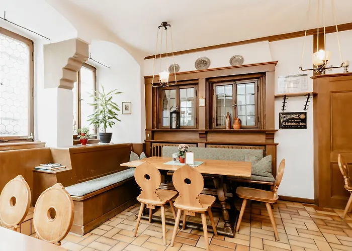 Гостевой дом Hotel-gasthof Goldener Greifen 3*