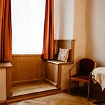 Hotel-gasthof Goldener Greifen Guest house Rothenburg ob der Tauber