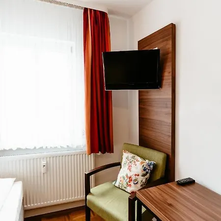 Hotel-gasthof Goldener Greifen Гостевой дом 3*