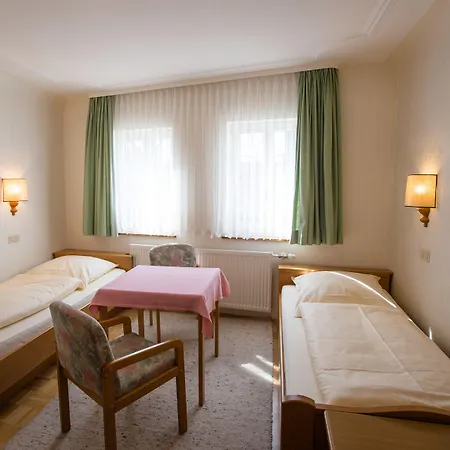 Vendégház Hotel-gasthof Goldener Greifen