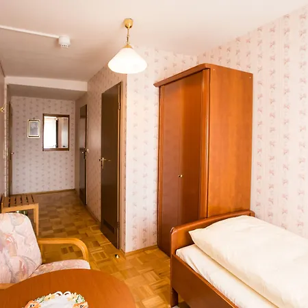 Vendégház Hotel-gasthof Goldener Greifen