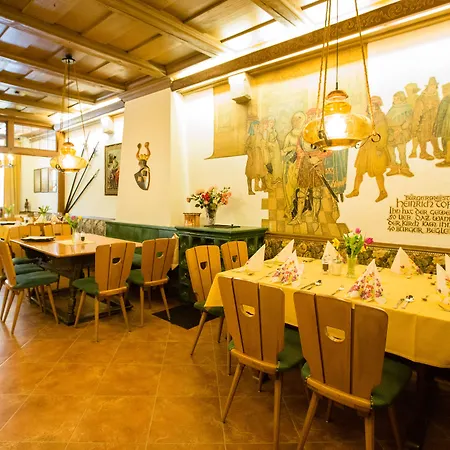 Hotel-gasthof Goldener Greifen 3* Ρότενμπουργκ (Τάουμπερ)