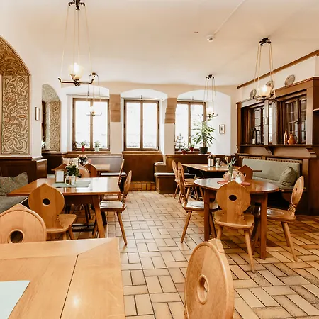 Hotel-gasthof Goldener Greifen Guest house 3*