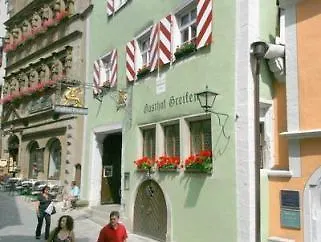 Guest house Hotel-gasthof Goldener Greifen