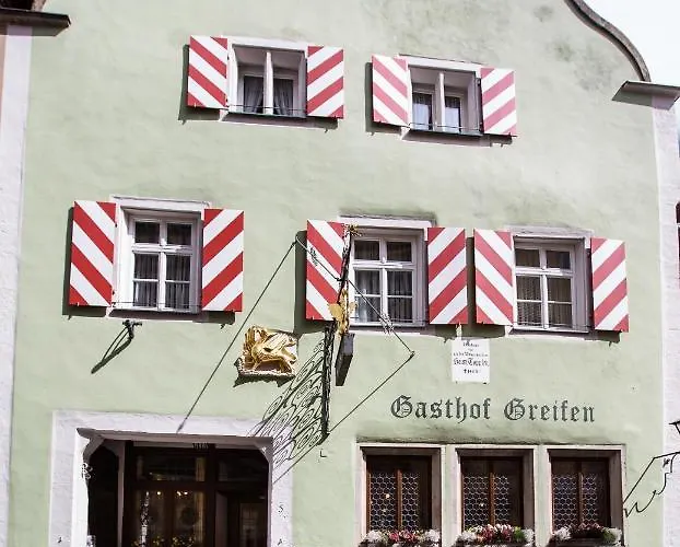 金吉瑞芬酒店 3*