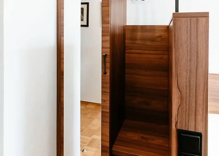 金吉瑞芬酒店 招待所 罗滕堡